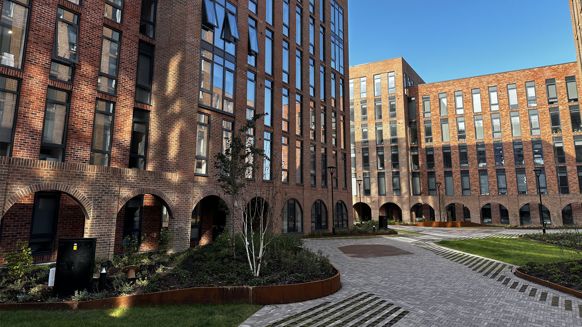 one baltic square slider (3)